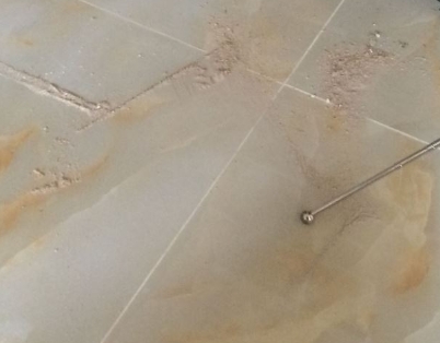 海北瓷砖空鼓维修公司分享粘合剂选择不当在瓷砖铺贴过程中可能导致以下问题